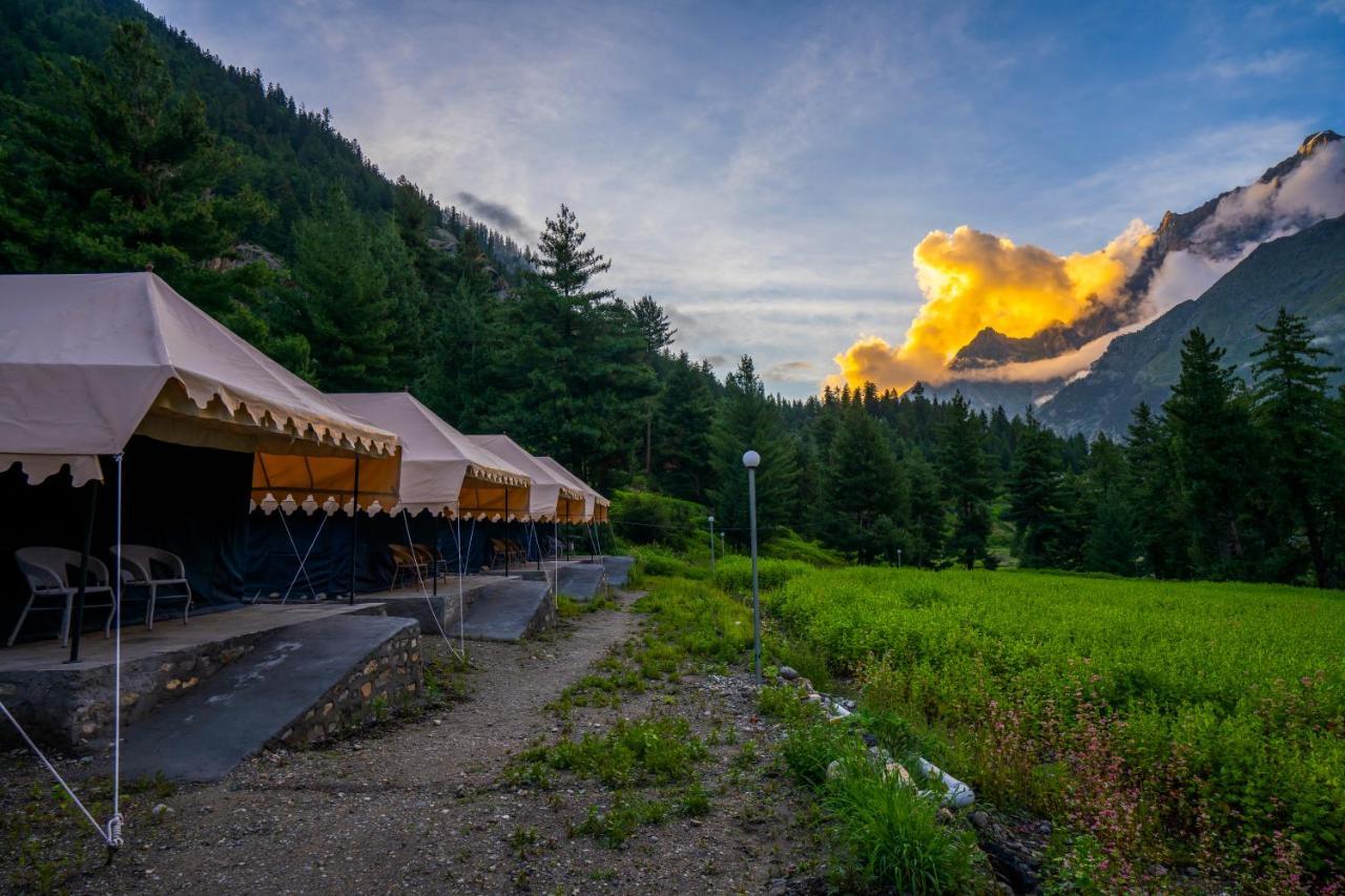 Sailya Camping And Trekking Saturang Екстериор снимка